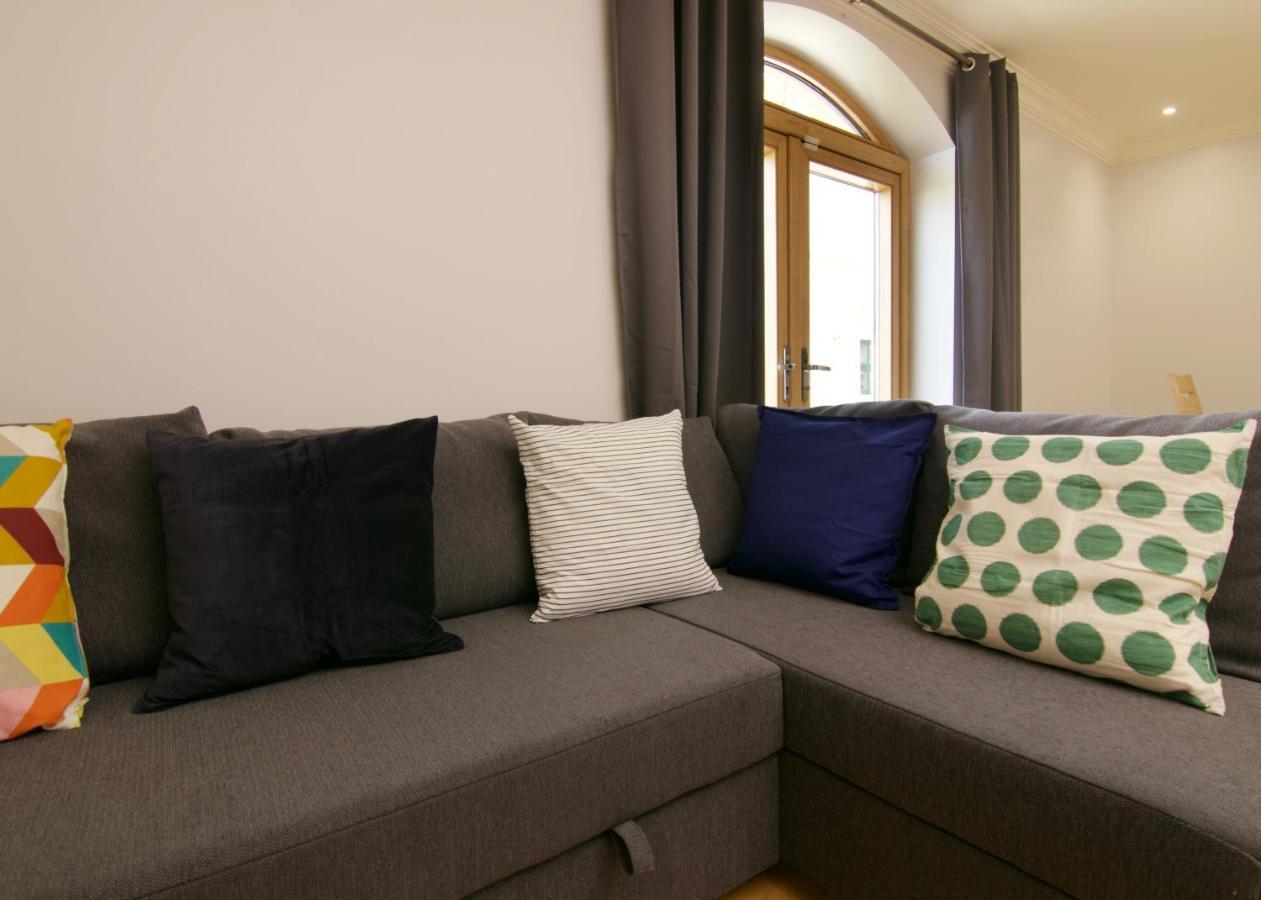 Escape Ordinary At Castle Hume Apartment เอนนิสคิลเลน ภายนอก รูปภาพ