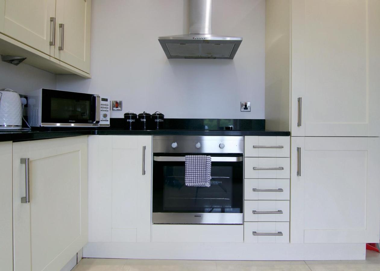 Escape Ordinary At Castle Hume Apartment เอนนิสคิลเลน ภายนอก รูปภาพ